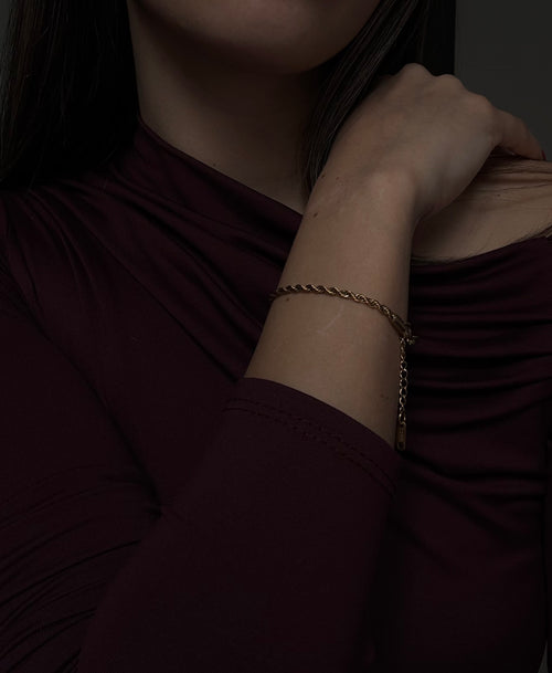 Pulsera de oro Intreccio