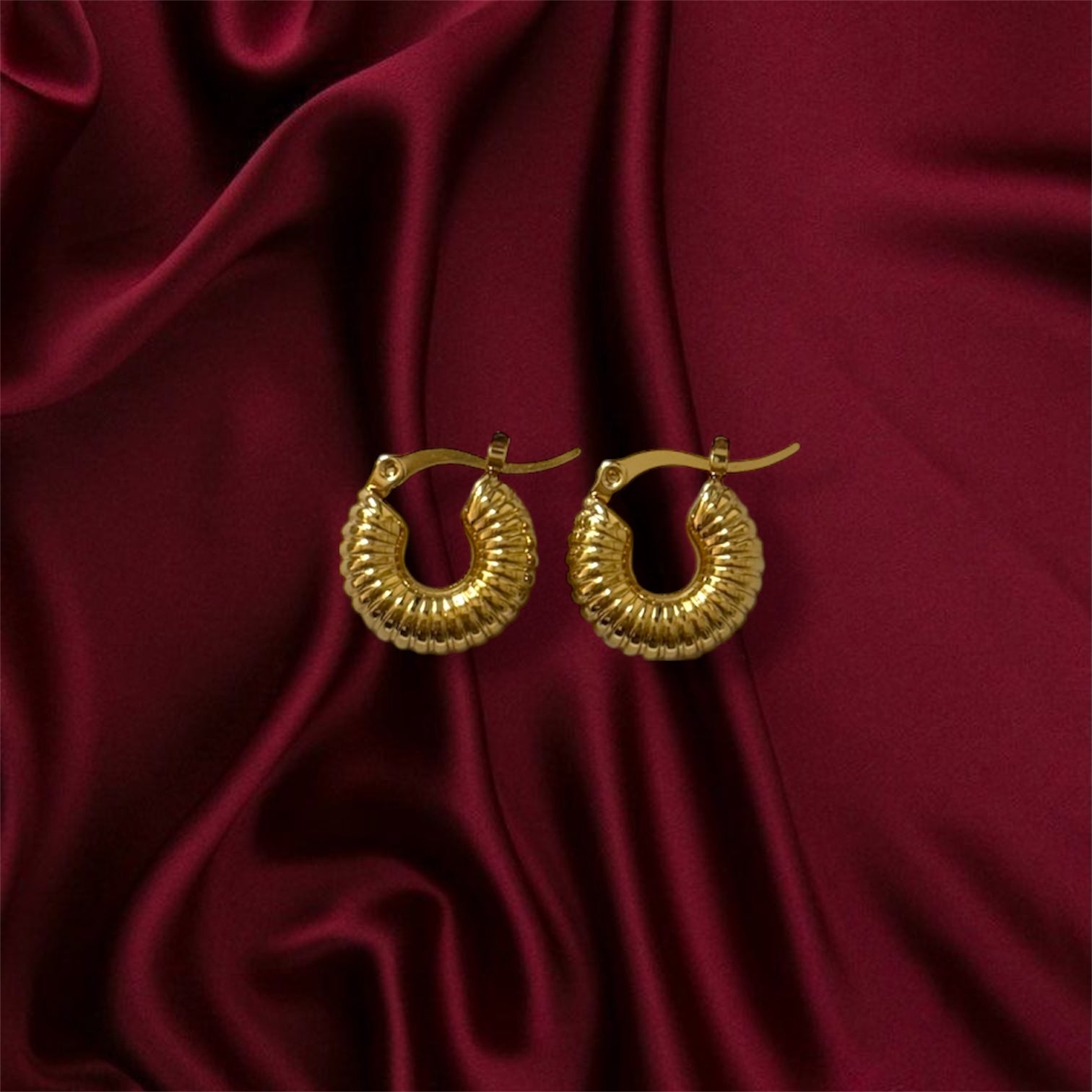 Orecchini Shell Hoops Mini Gold